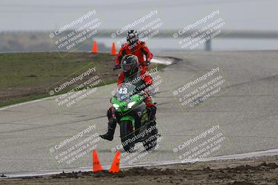 media/Nov-29-2025-TrackDaz (Sat) [[10ae2d9bce]]/B Group/Session 3 (Outside Grapevine)/